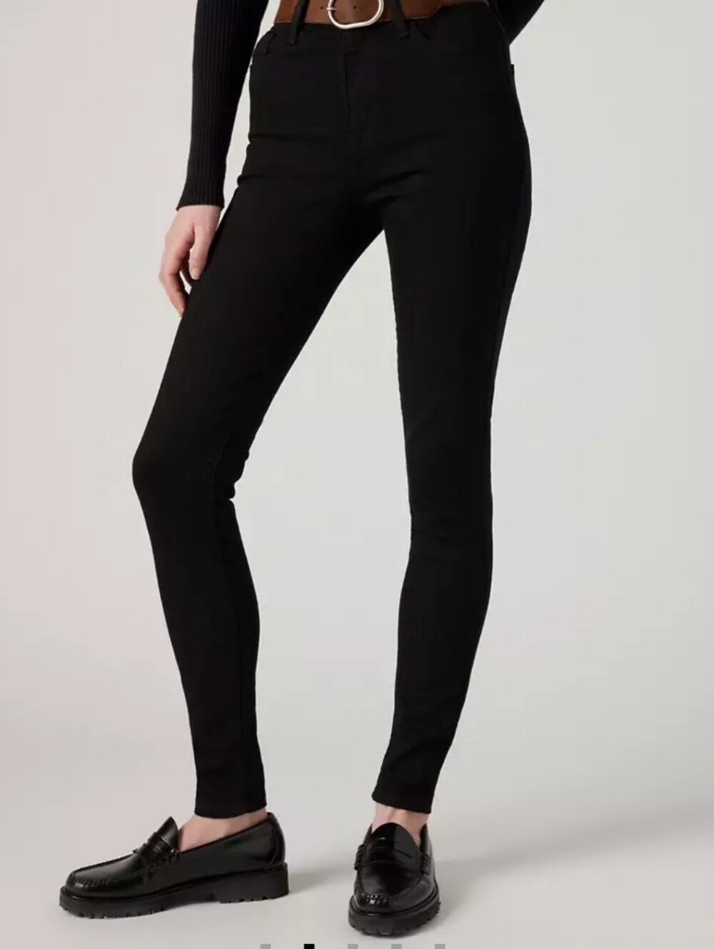 Levi's 720 Black High-Rise Super Skinny Pants